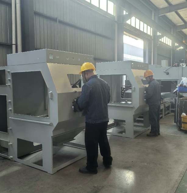 云阳喷砂机砂料选择攻略 适配不同工件